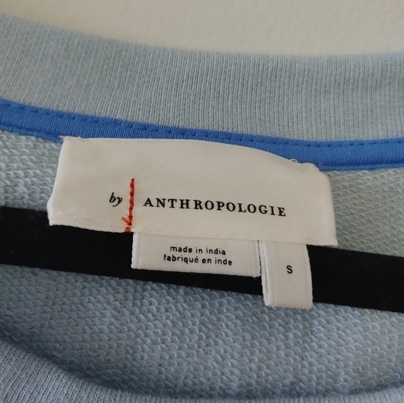 Anthropologie Light Blue Cropped Sweatshirt Twist Front pullover Small - Picture 5 of 6